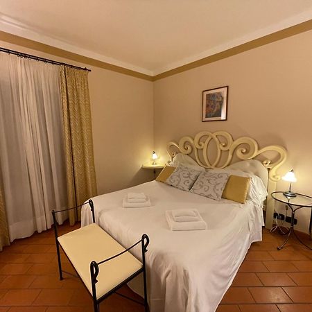 Il Colombaio Winery & Rooms モンテリッジョーニ エクステリア 写真